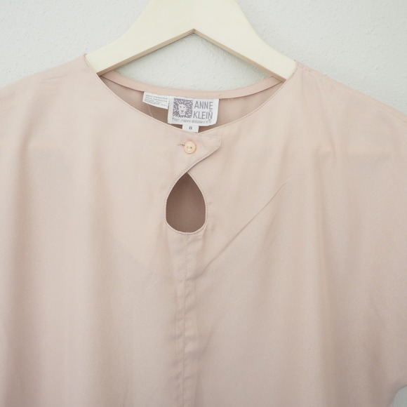 Vintage Anne Klein Shimmer Gold Blouse Keyhole Neck Short Sleeve Summer Top‎ S/M - Picture 5 of 7